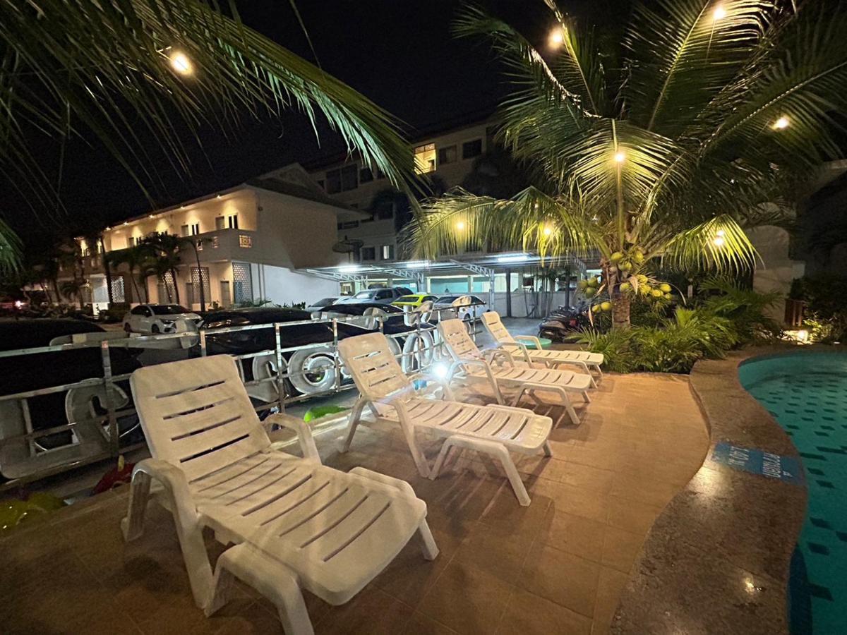 Hotel Baanloksouylokchay à HHQ Extérieur photo