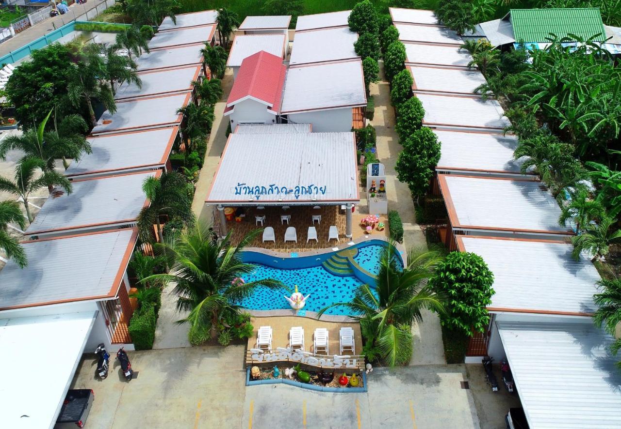 Hotel Baanloksouylokchay à HHQ Extérieur photo